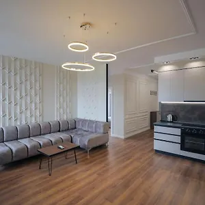 Apartment Miku Apartment-upscale 2bdr With A Spectacular View
