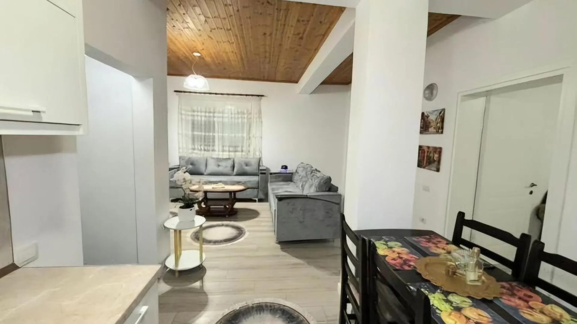Villa Likaj Berat